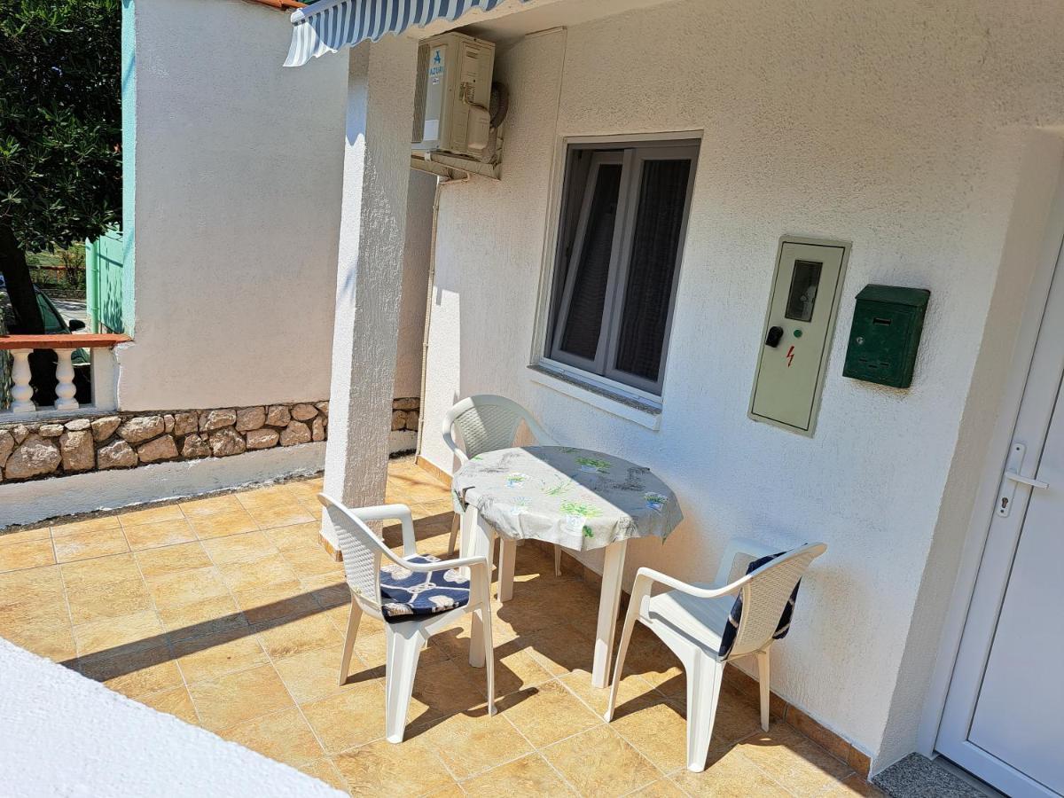 Apartmani Ana-Lora Lopar Exterior foto